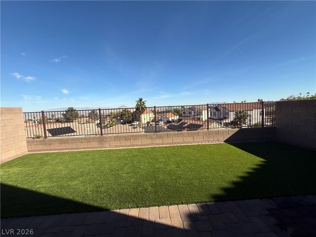 312 Quail Dove Avenue, Henderson, NV 89012