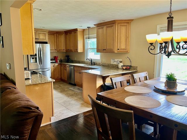 6301 Apache Lane, Poland, OH 44514