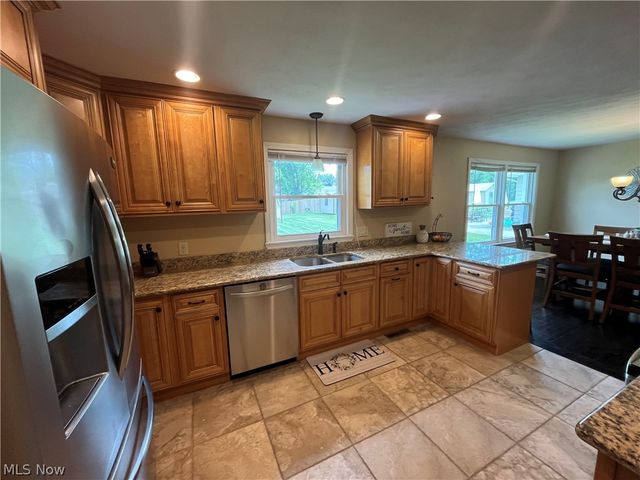 6301 Apache Lane, Poland, OH 44514