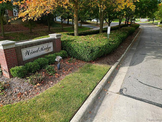 39405 Windsome Drive, Northville, MI 48167