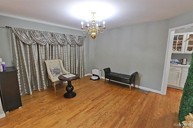 39405 Windsome Drive, Northville, MI 48167