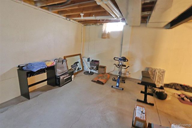 39405 Windsome Drive, Northville, MI 48167