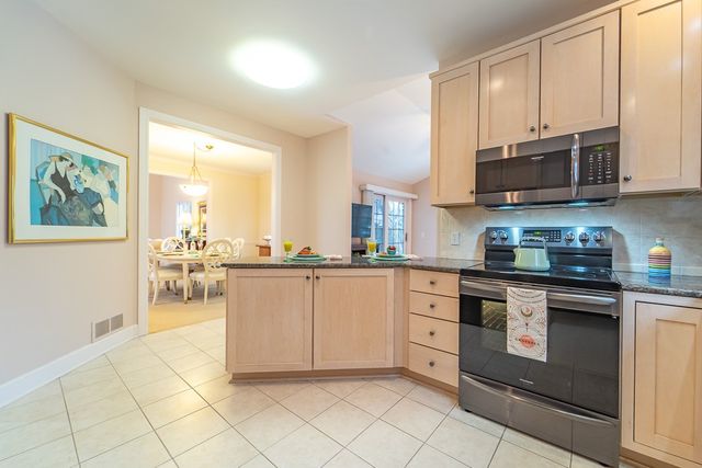 703 Mariner Cir Circle, Webster, NY 14580