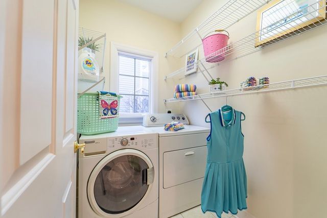 703 Mariner Cir Circle, Webster, NY 14580