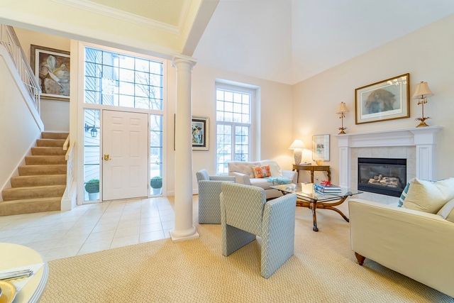 703 Mariner Cir Circle, Webster, NY 14580