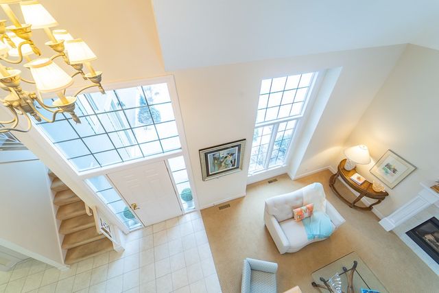 703 Mariner Cir Circle, Webster, NY 14580