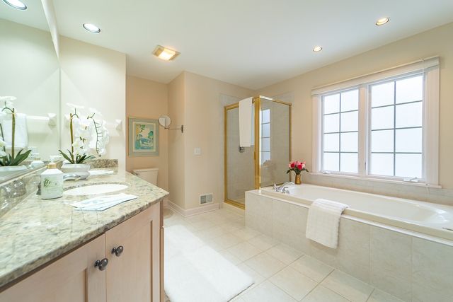 703 Mariner Cir Circle, Webster, NY 14580