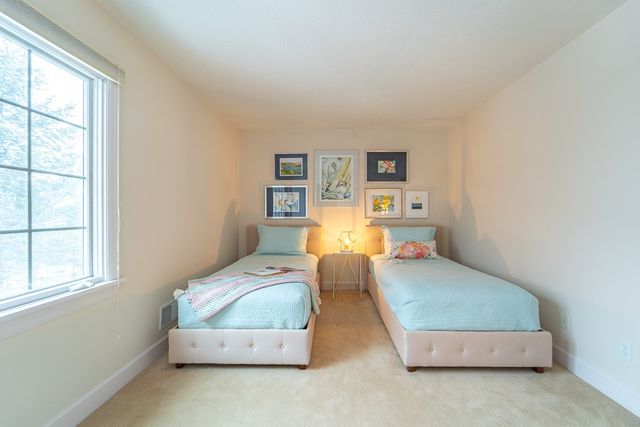 703 Mariner Cir Circle, Webster, NY 14580