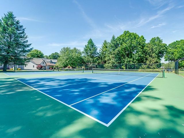 703 Mariner Cir Circle, Webster, NY 14580