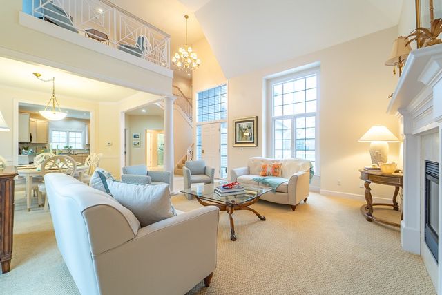 703 Mariner Cir Circle, Webster, NY 14580