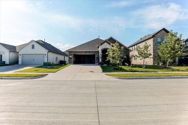 8225 Manx Point, Godley, TX 76044