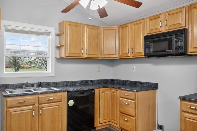 14 Braxton Lane, Mt Vernon, KY 40456