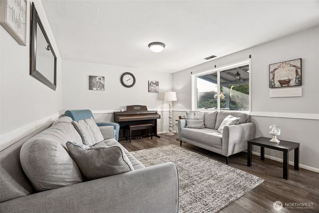 19222 110th Avenue Ct E, Graham, WA 98338