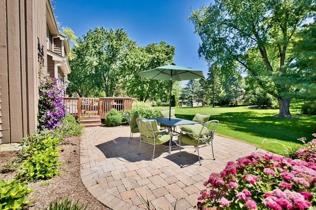 248 Perth Road, Cary, IL 60013