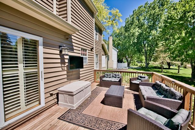 248 Perth Road, Cary, IL 60013