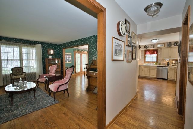 248 Perth Road, Cary, IL 60013