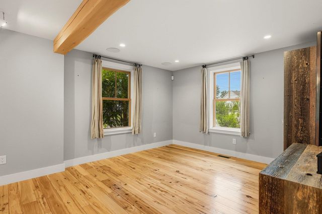 34 River Street, Exeter, NH 03833