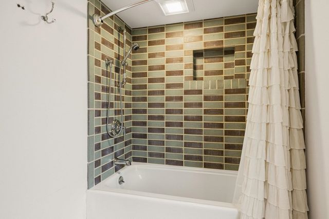 34 River Street, Exeter, NH 03833