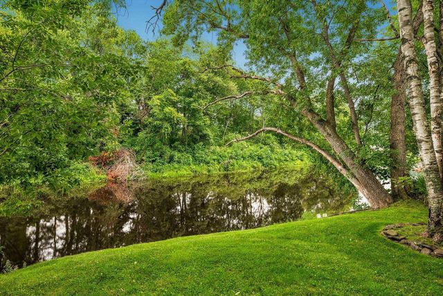34 River Street, Exeter, NH 03833