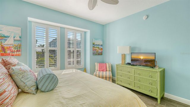 388 ARUBA CIRCLE 201, Bradenton, FL 34209