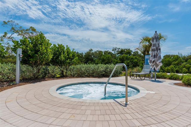 388 ARUBA CIRCLE 201, Bradenton, FL 34209