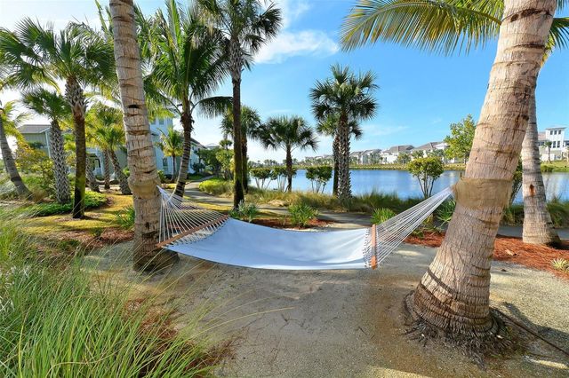 388 ARUBA CIRCLE 201, Bradenton, FL 34209