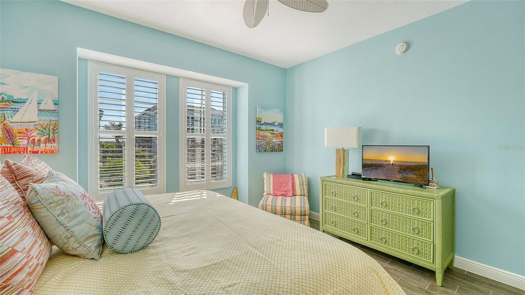 Image 23 of property listing at 388 ARUBA CIRCLE 201, Bradenton, FL 34209