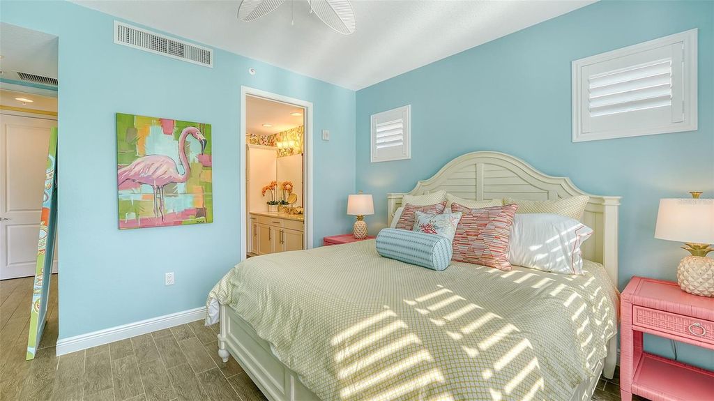 Image 24 of property listing at 388 ARUBA CIRCLE 201, Bradenton, FL 34209