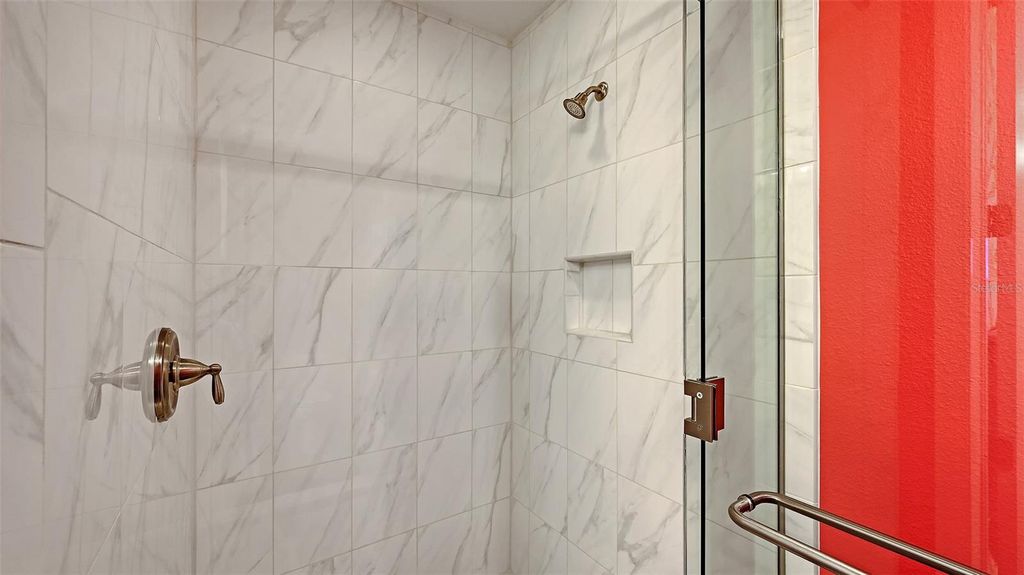 Image 30 of property listing at 388 ARUBA CIRCLE 201, Bradenton, FL 34209