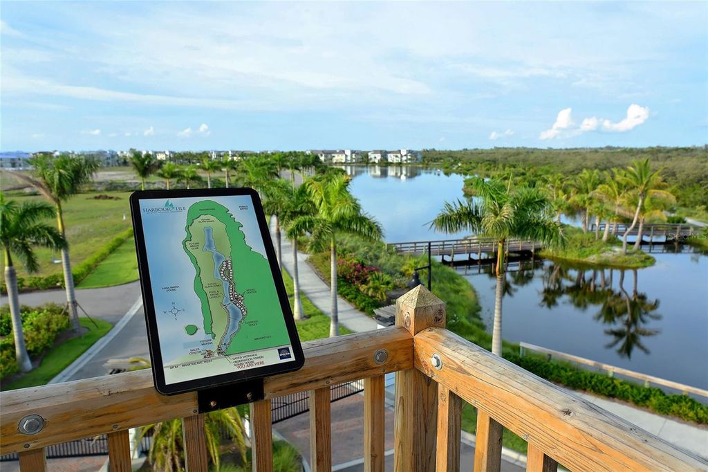 Image 68 of property listing at 388 ARUBA CIRCLE 201, Bradenton, FL 34209