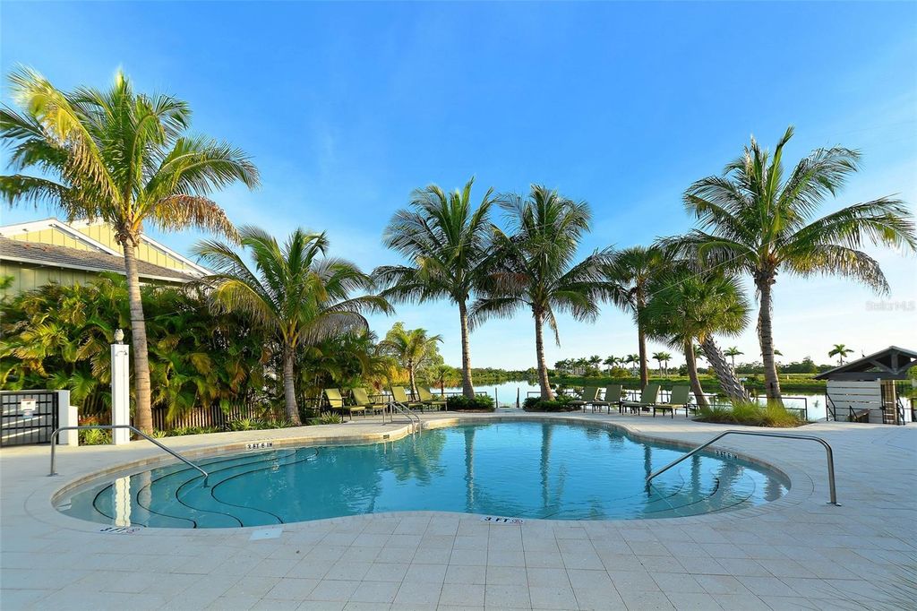 Image 71 of property listing at 388 ARUBA CIRCLE 201, Bradenton, FL 34209