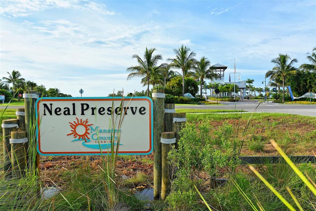 Image 84 of property listing at 388 ARUBA CIRCLE 201, Bradenton, FL 34209