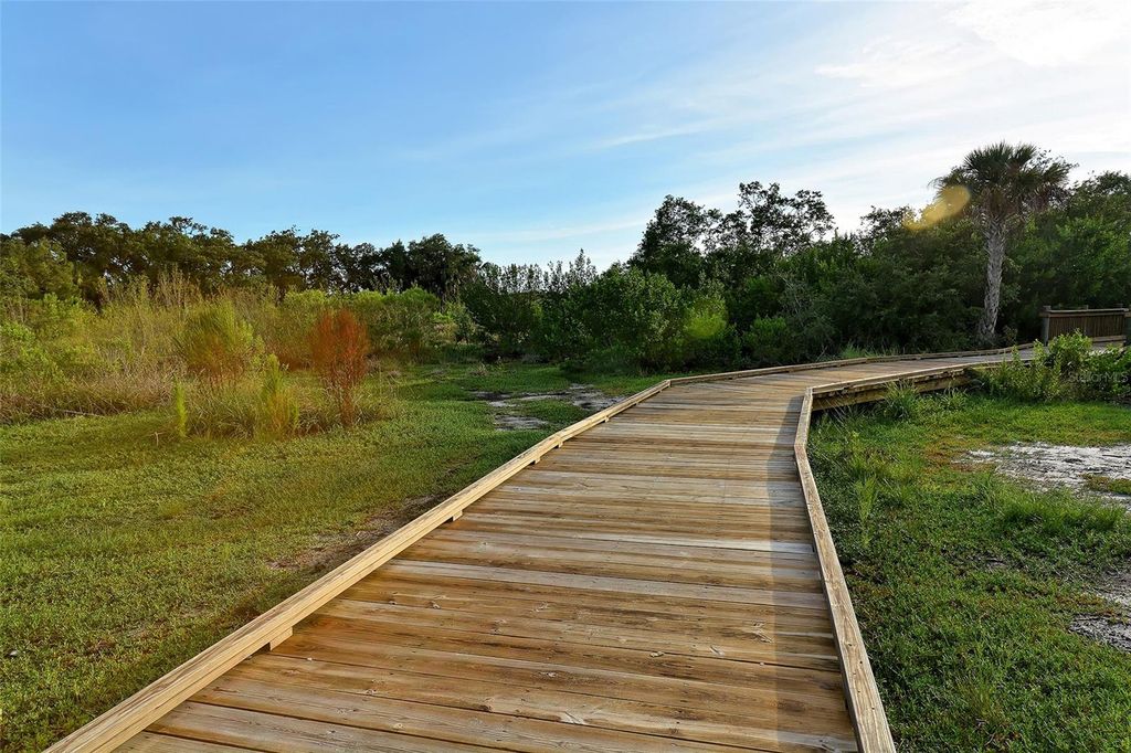 Image 86 of property listing at 388 ARUBA CIRCLE 201, Bradenton, FL 34209