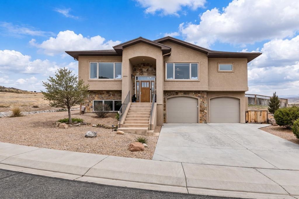2661 Bangs Canyon Drive, Grand Junction, CO 81503