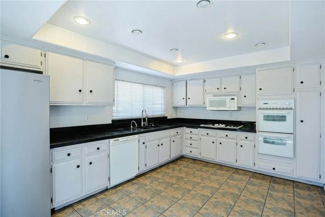 16404 Ponderosa Street, Fountain Valley, CA 92708