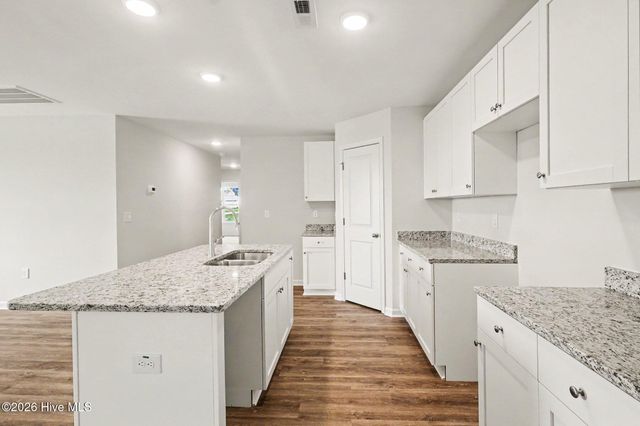 11 Baxley Drive, Dunn, NC 28334