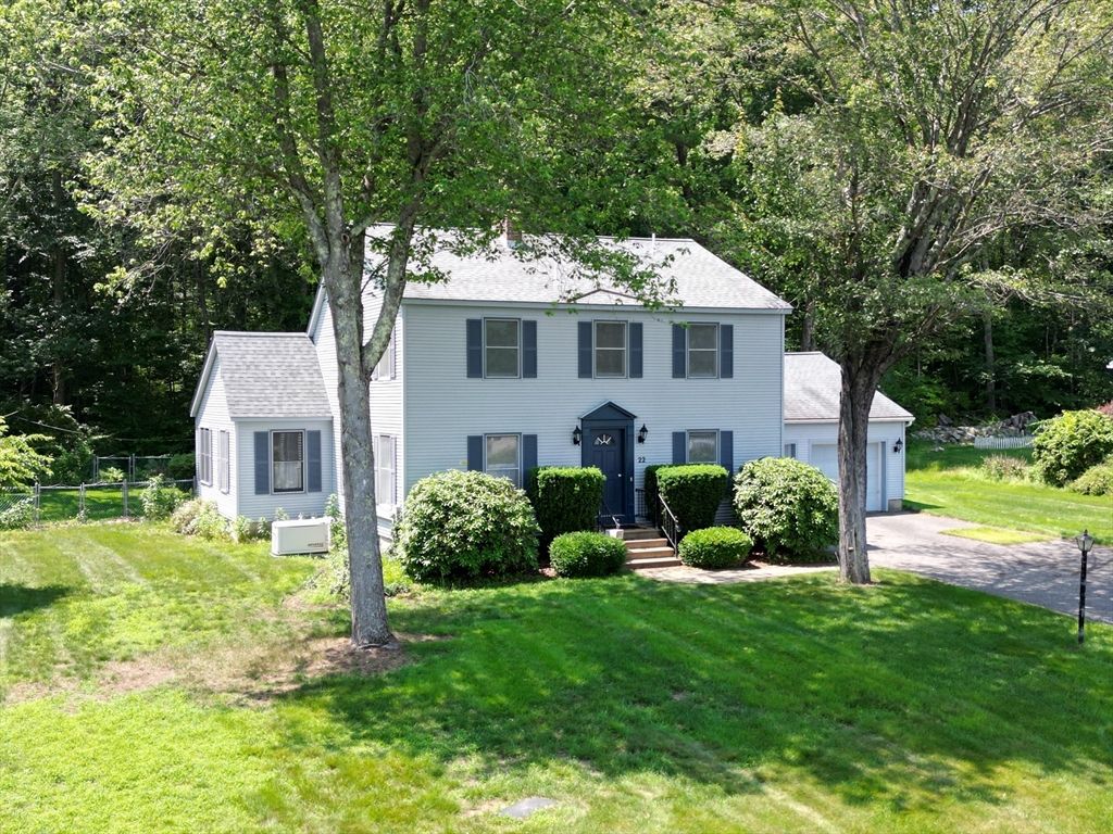 22 Berkshire Cir, Ware, MA 01082