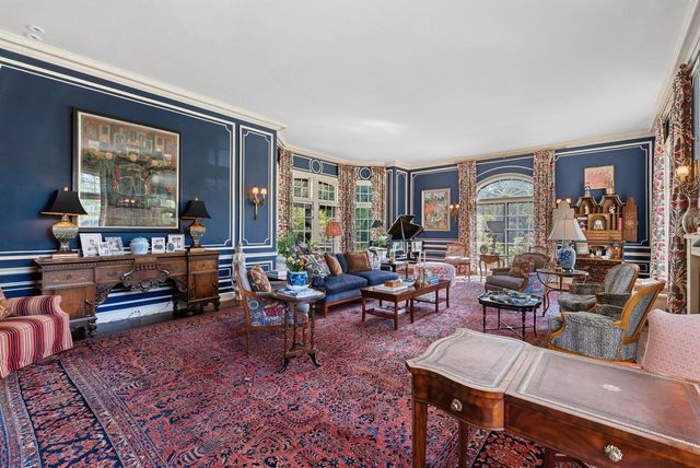 3565 Lake DRIVE, Shorewood, WI 53211