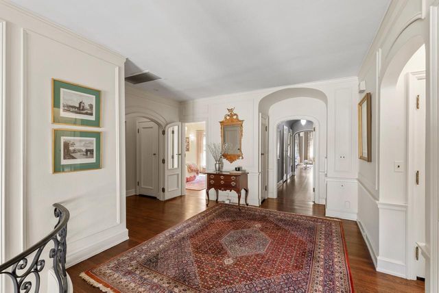3565 Lake DRIVE, Shorewood, WI 53211