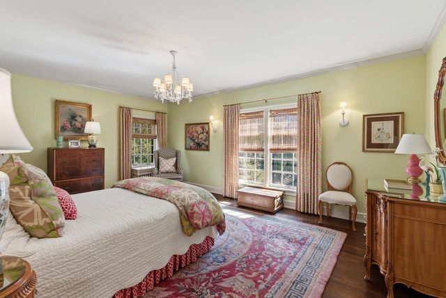 3565 Lake DRIVE, Shorewood, WI 53211