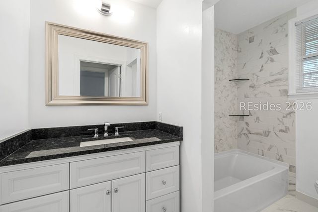 2002 Roper St, Beaufort, SC 29902