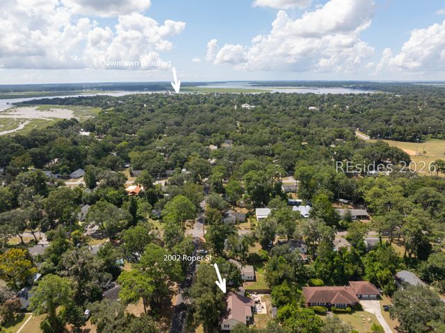 2002 Roper St, Beaufort, SC 29902