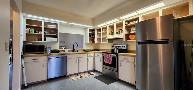 4362 S LAKE ORLANDO PARKWAY 7, Orlando, FL 32808