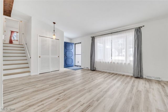 32596 Belle Road, Avon Lake, OH 44012