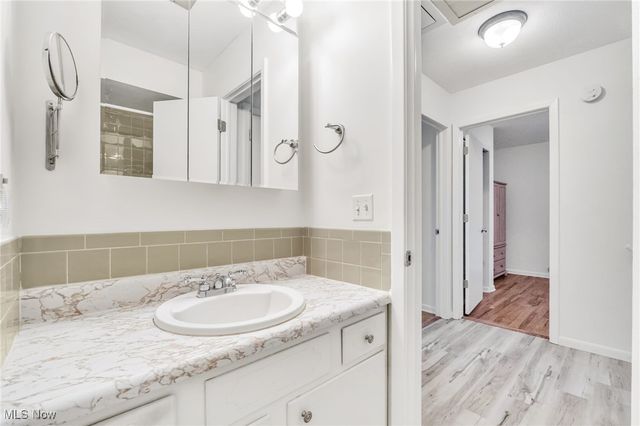 32596 Belle Road, Avon Lake, OH 44012