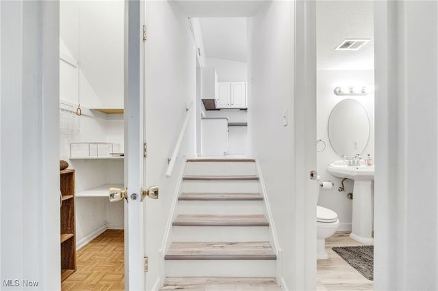 32596 Belle Road, Avon Lake, OH 44012