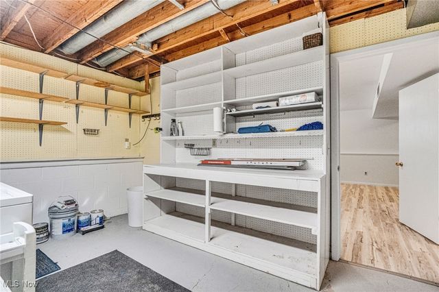 32596 Belle Road, Avon Lake, OH 44012