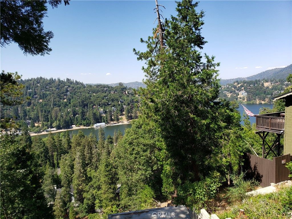 Image 15 of property listing at 24240 Bernard Drive, Crestline, CA 92325
