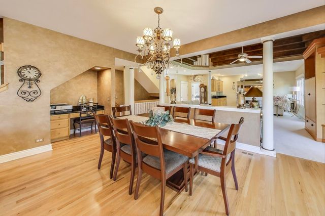 20812 N Swansway, Deer Park, IL 60010