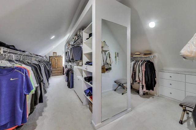 20812 N Swansway, Deer Park, IL 60010